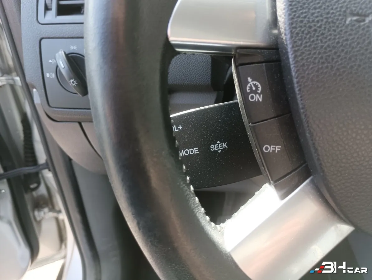 Ford Kuga - photo 25