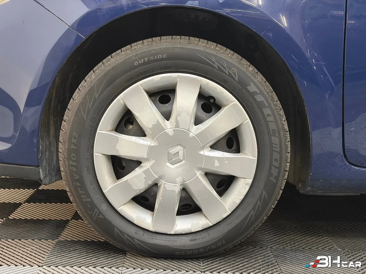 Renault Clio - photo 14