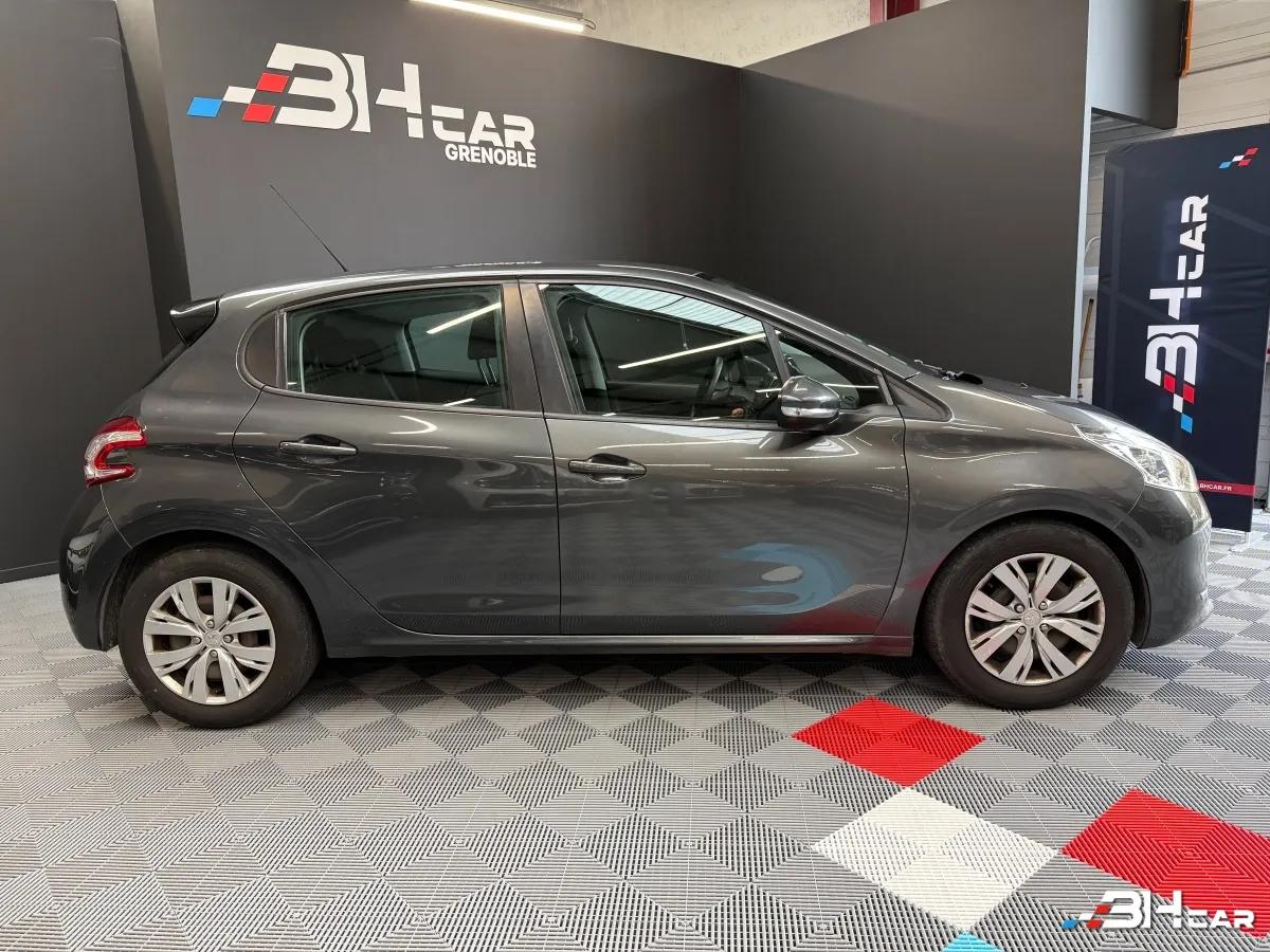 Aperçu indisponible de Peugeot 208