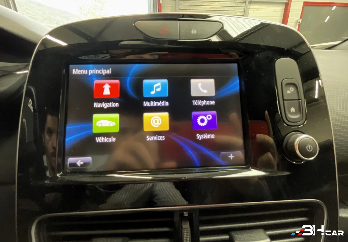 Renault Clio - photo 13