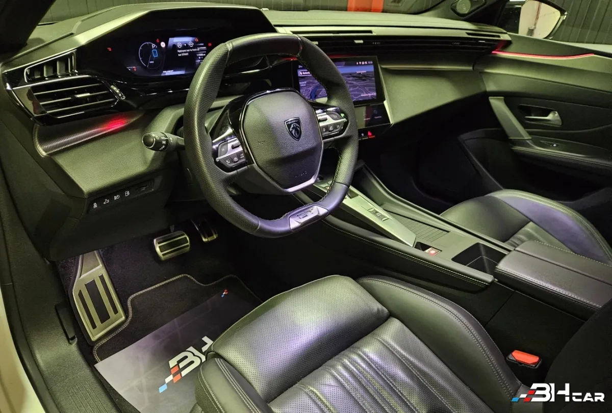 Peugeot 308 - photo 9