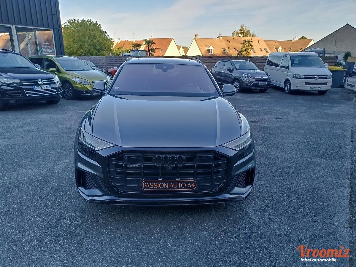 Audi Q8 