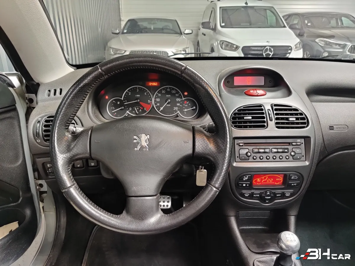 Peugeot 206 - photo 12
