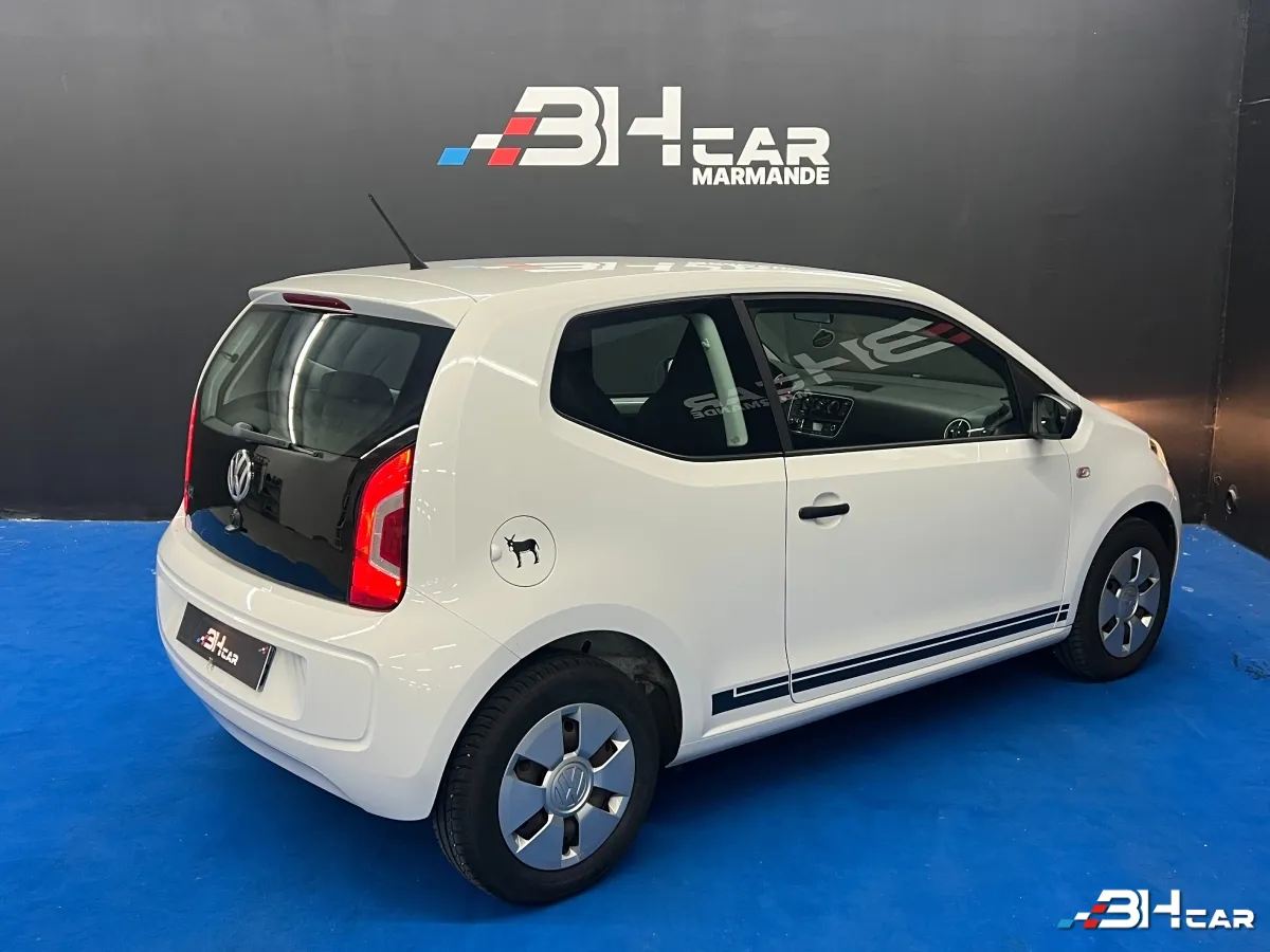 Volkswagen Up - photo 2