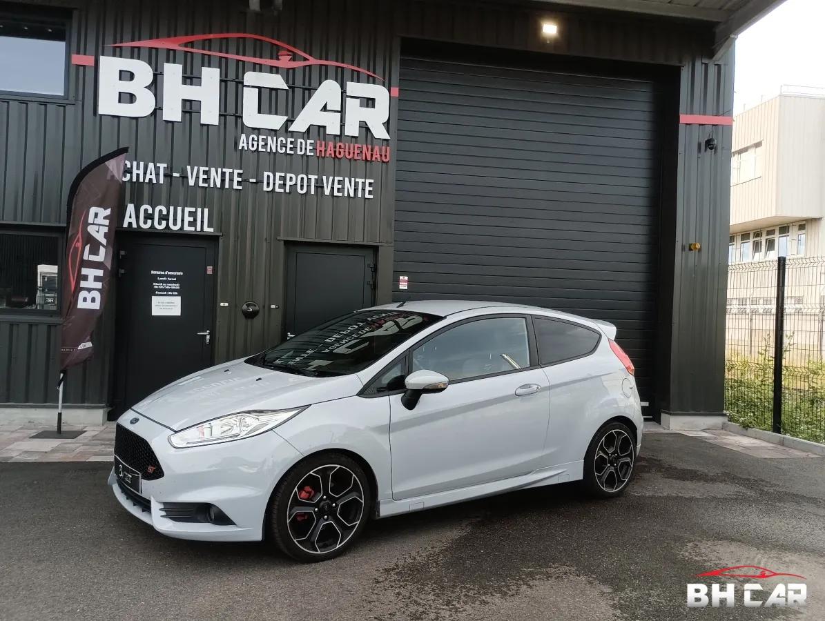 Image: Ford Fiesta ST200 1.6 ECOBOOST 200 CV BVM6 GREY STORM