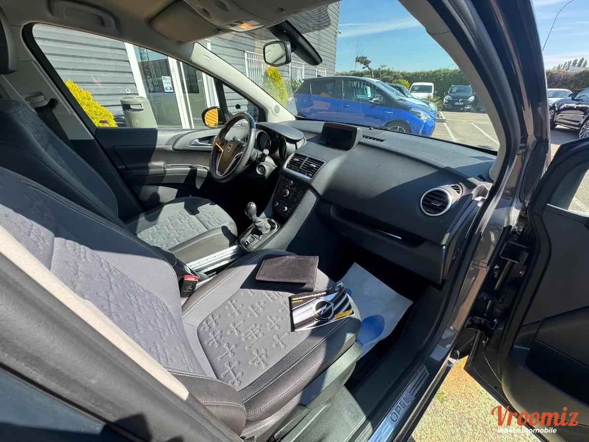 Opel Meriva 1.4 TWINPORT T 120 CONNECT PACK