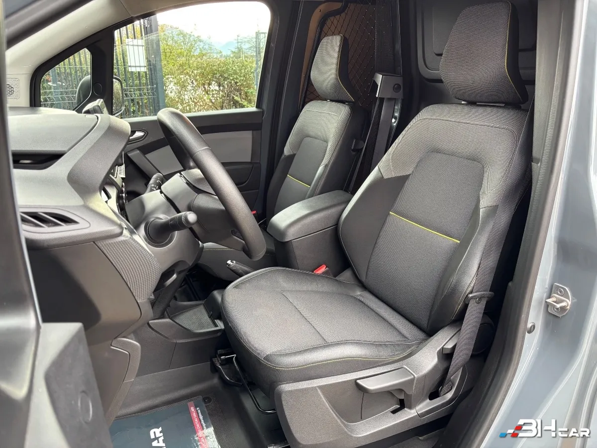 Renault Kangoo Van - photo 18