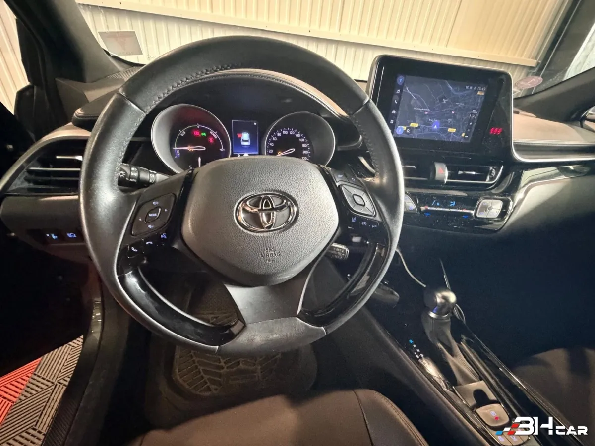 Toyota C-hr - photo 8