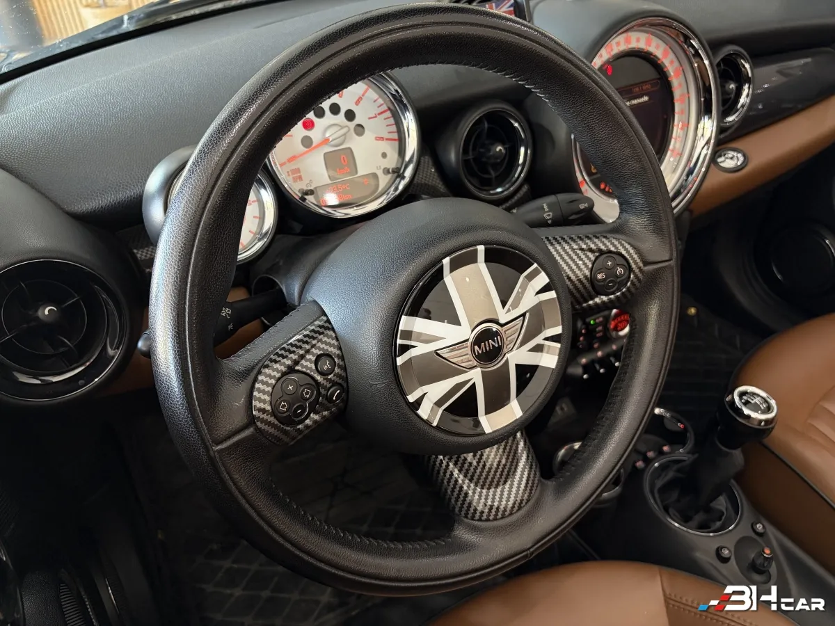 Mini Cabrio - photo 15