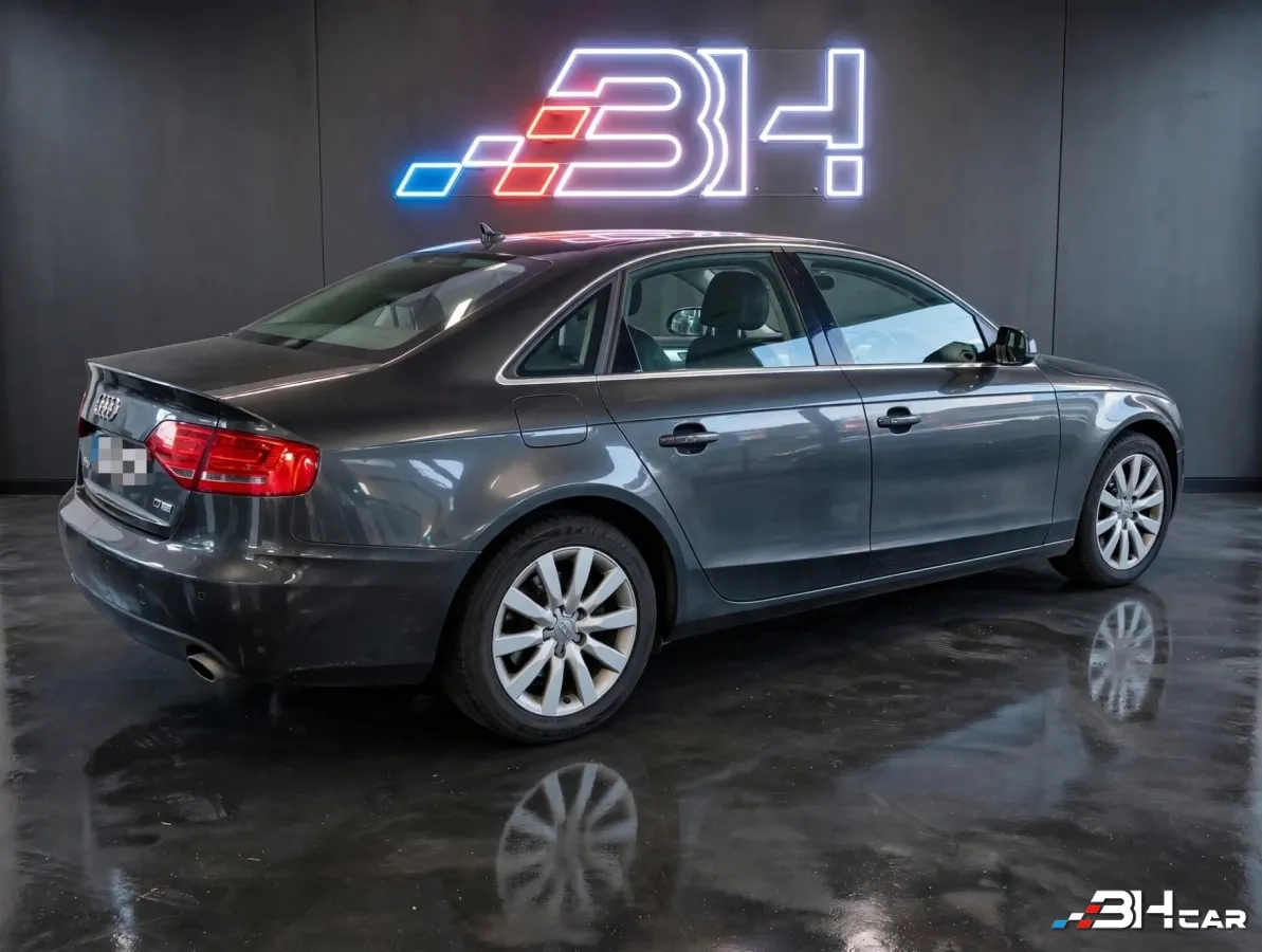 Audi A4 - photo 4