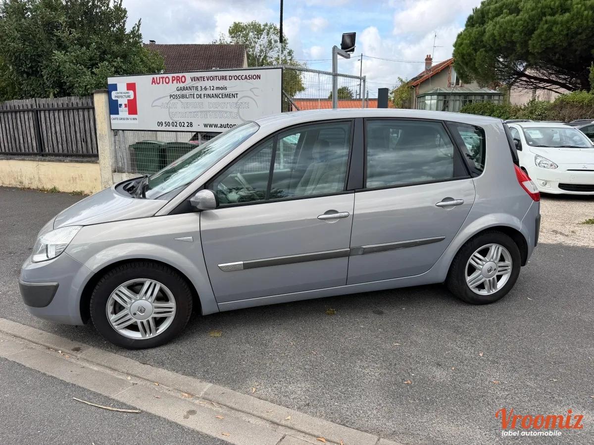 Renault Scenic 2.0 135 BVA