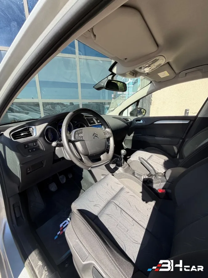 Citroen C4 - photo 11