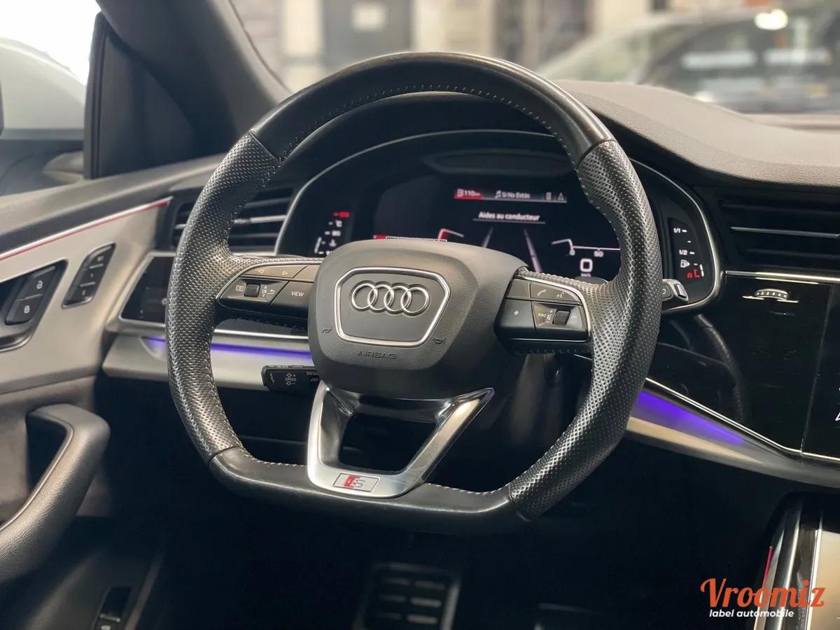 Audi Q8 