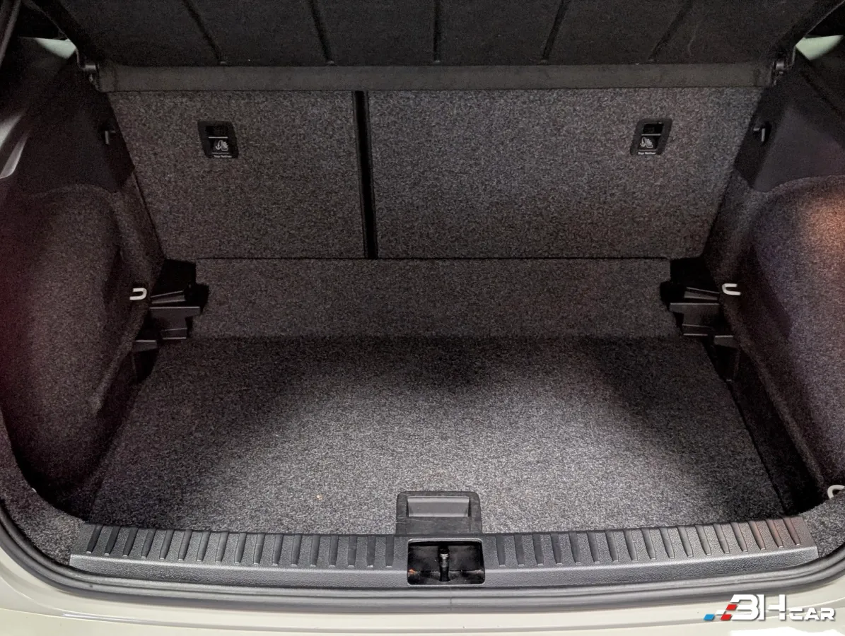 Seat Arona - photo 26