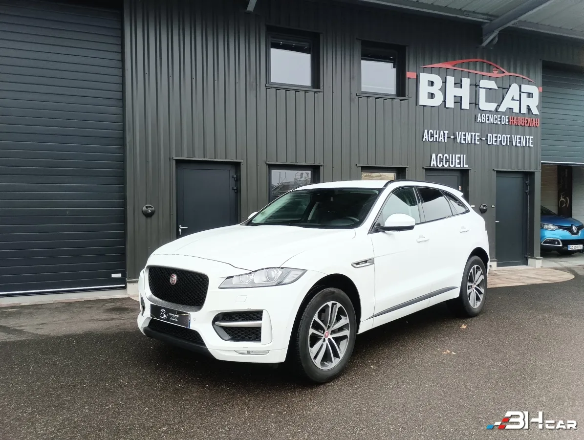Jaguar F-pace