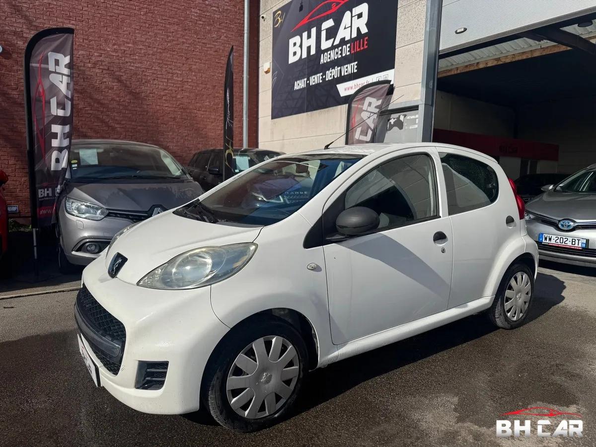 Image: Peugeot 107 1.0 12v 68 1ere main 5 portes
