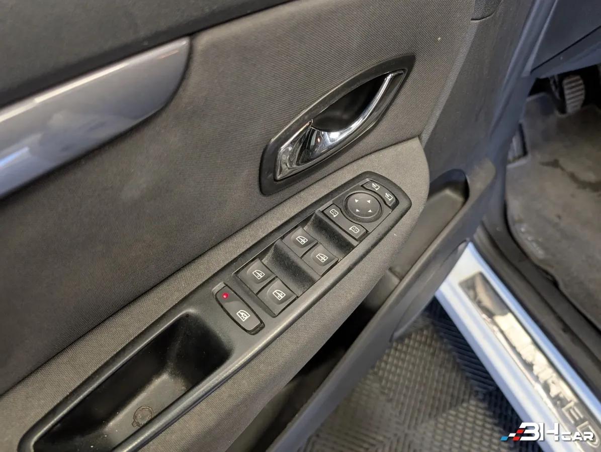 Aperçu indisponible de RENAULT Scenic