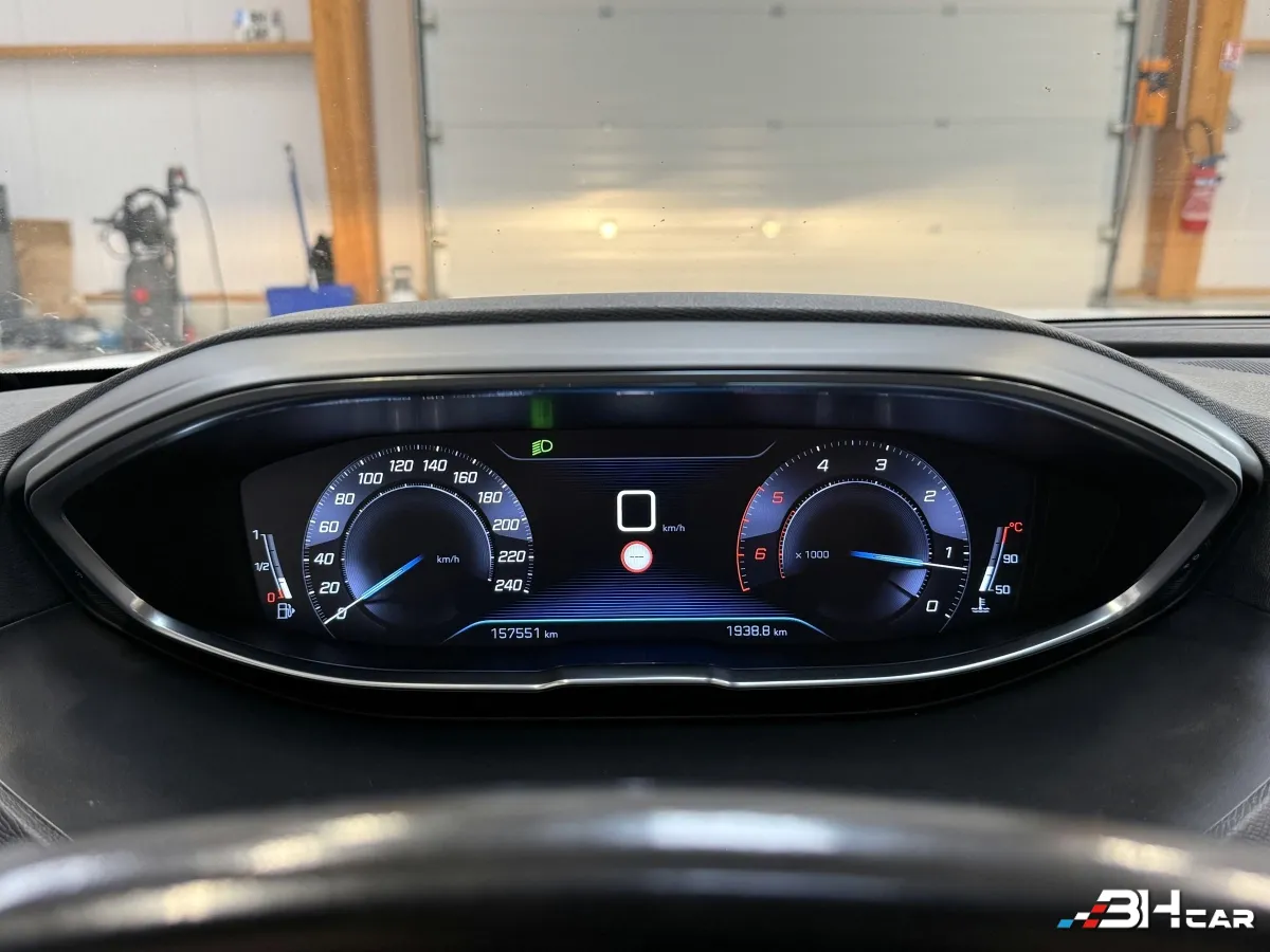 Peugeot 5008 - photo 17