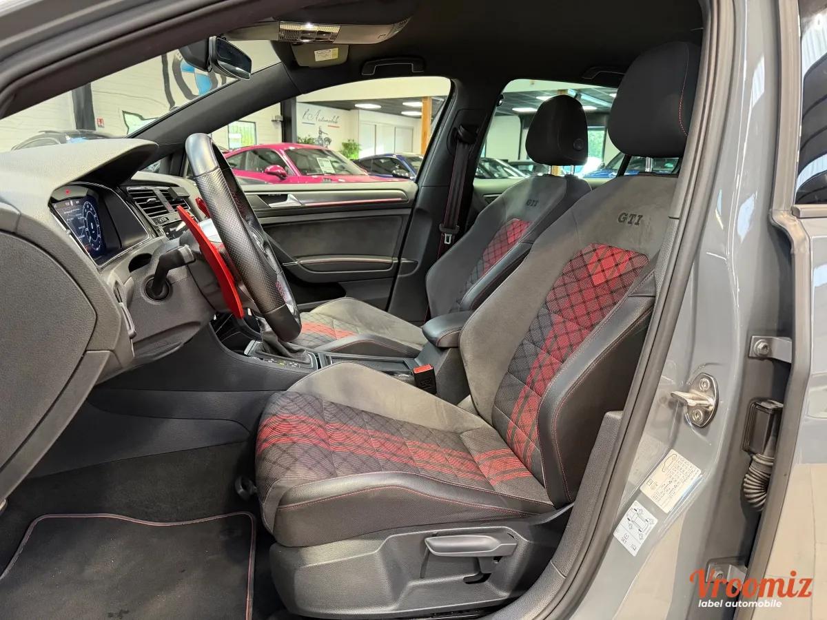 Volkswagen Golf 2.0 TSI 290 GTI TCR DSG BVA