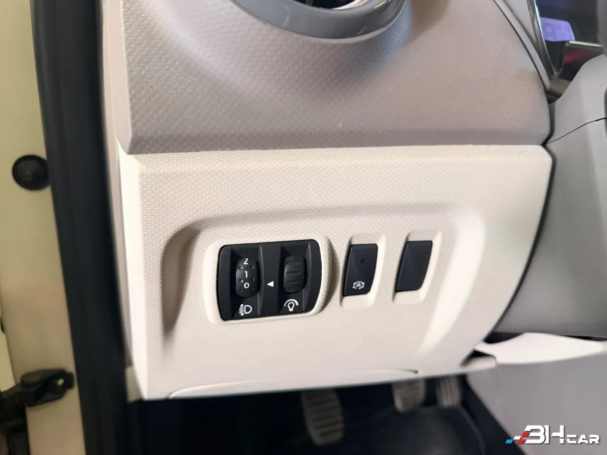 Renault Captur - photo 10