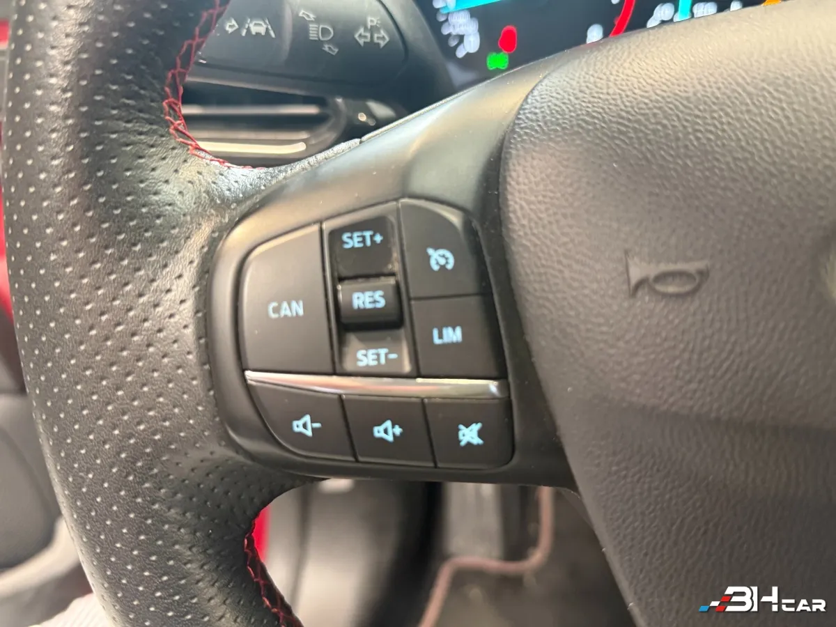 Ford Fiesta - photo 17