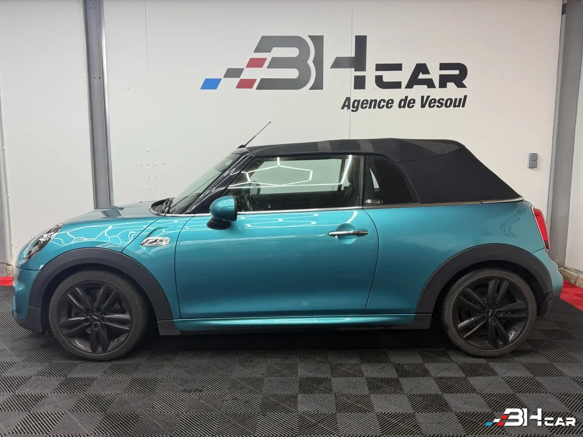 Mini Cabrio - photo 12
