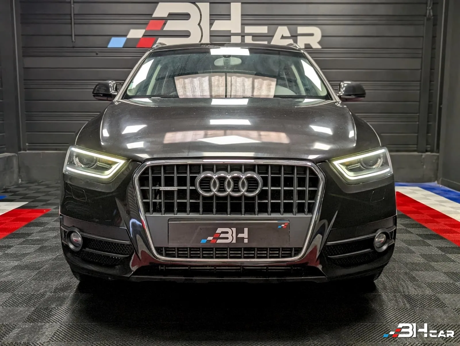 Audi Q3 - photo 32