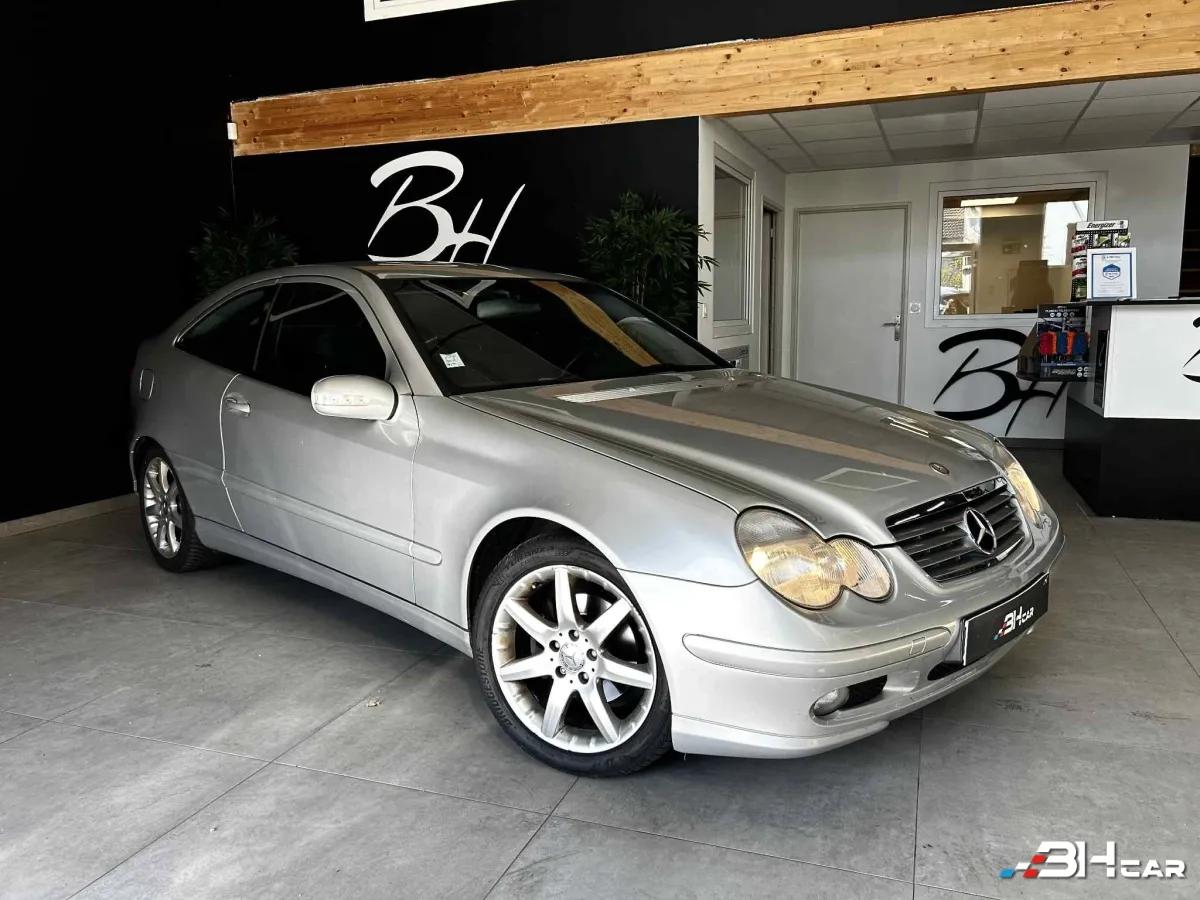 Image: Mercedes Classe C SPORTCOUPE 2.2 220 CDI 140 SPORT BVA