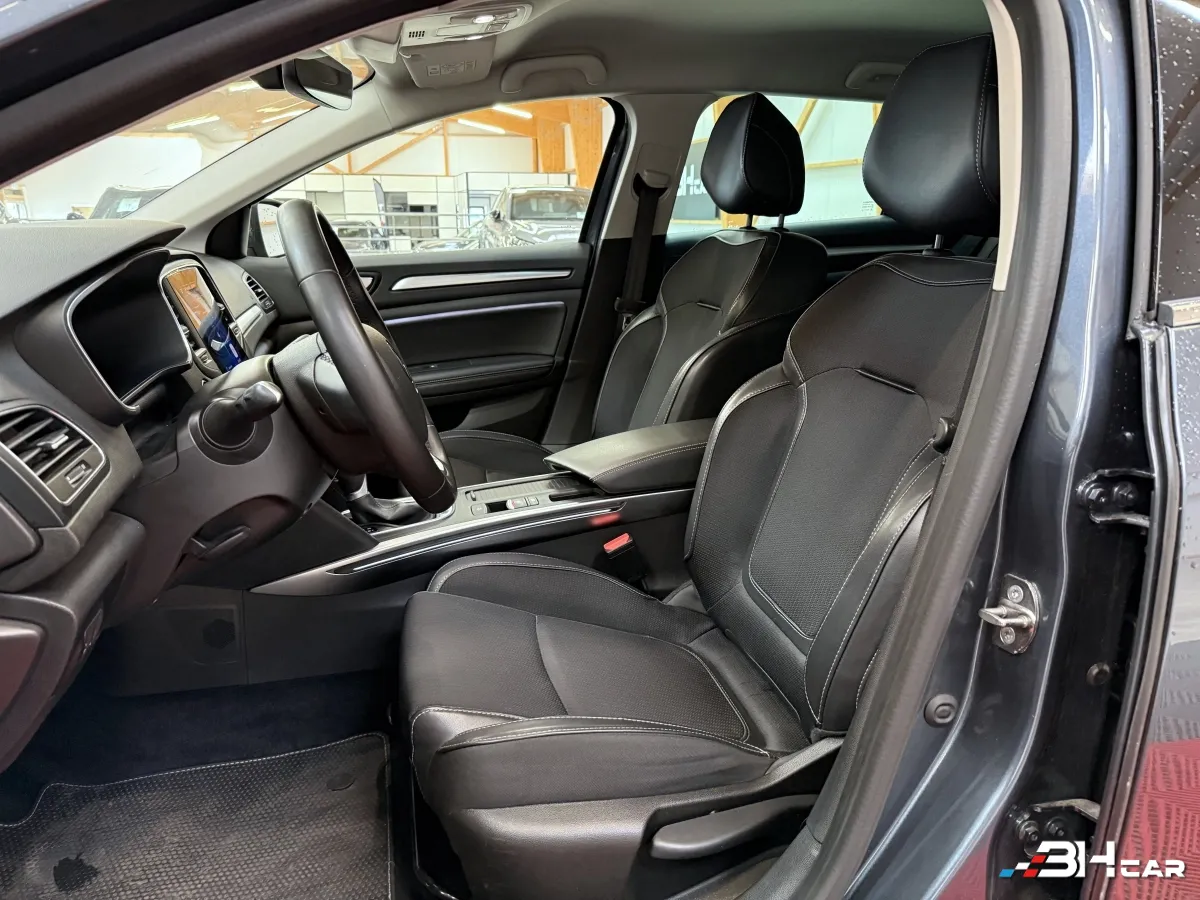 Renault Megane - photo 9