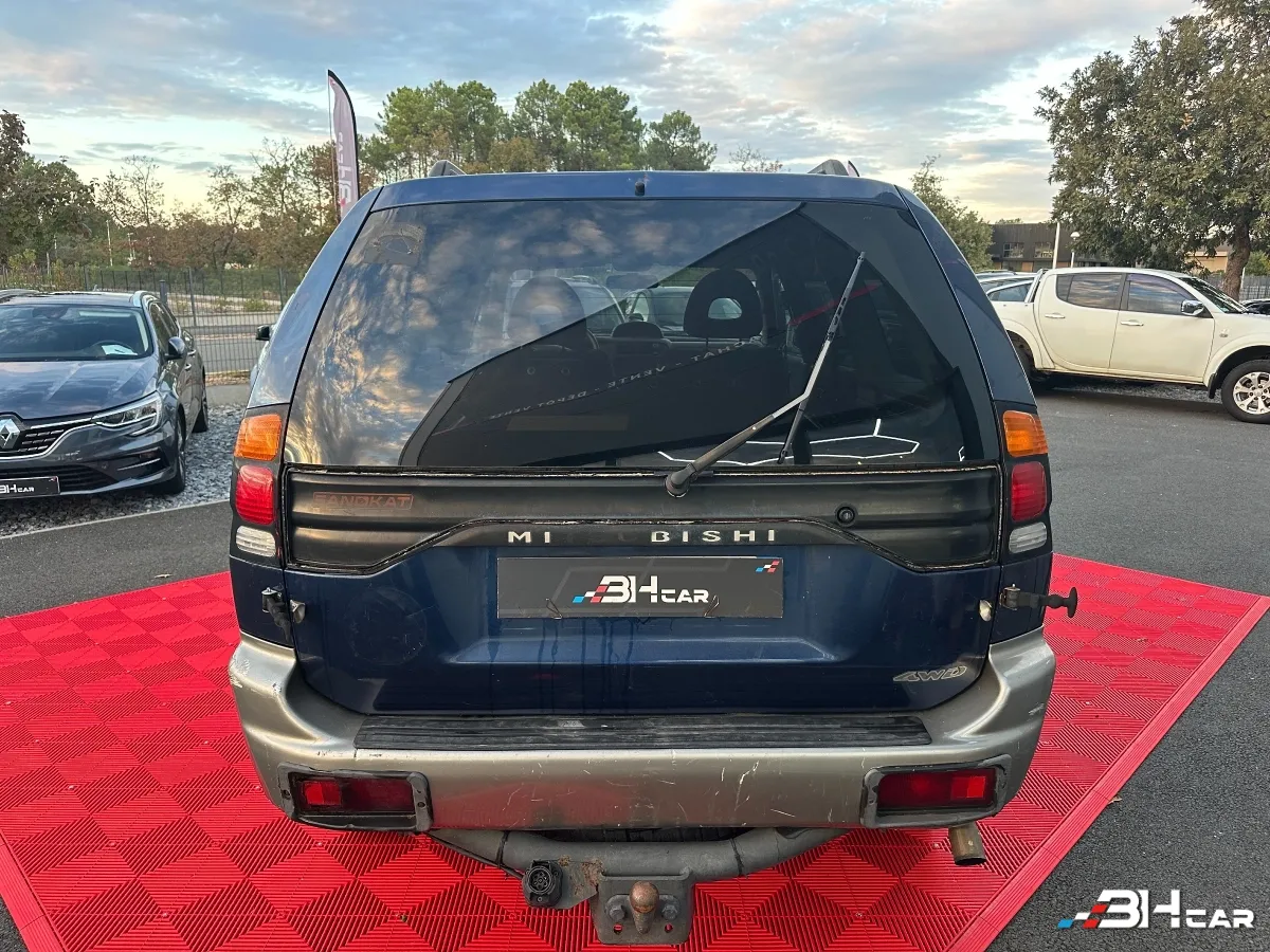 Mitsubishi Pajero Sport - photo 5