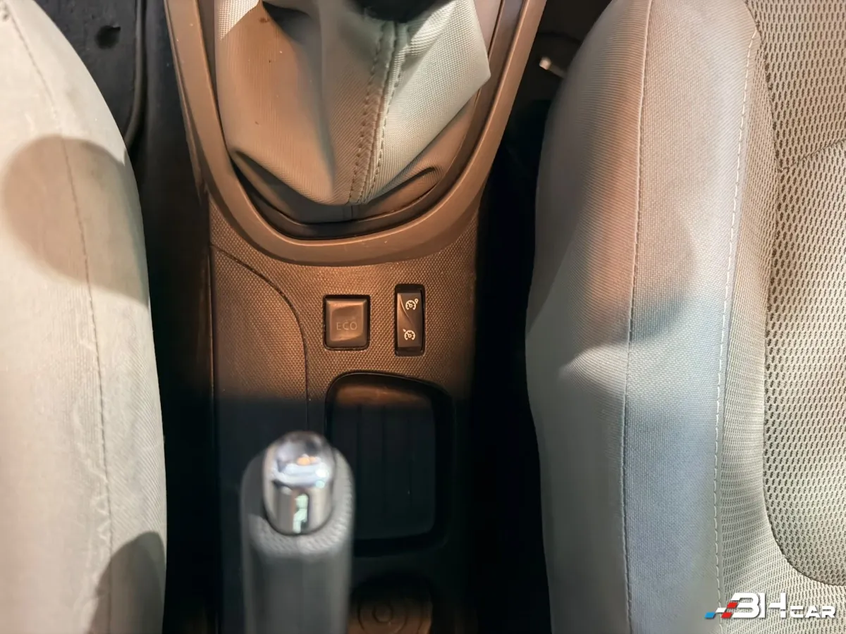 Renault Captur - photo 13