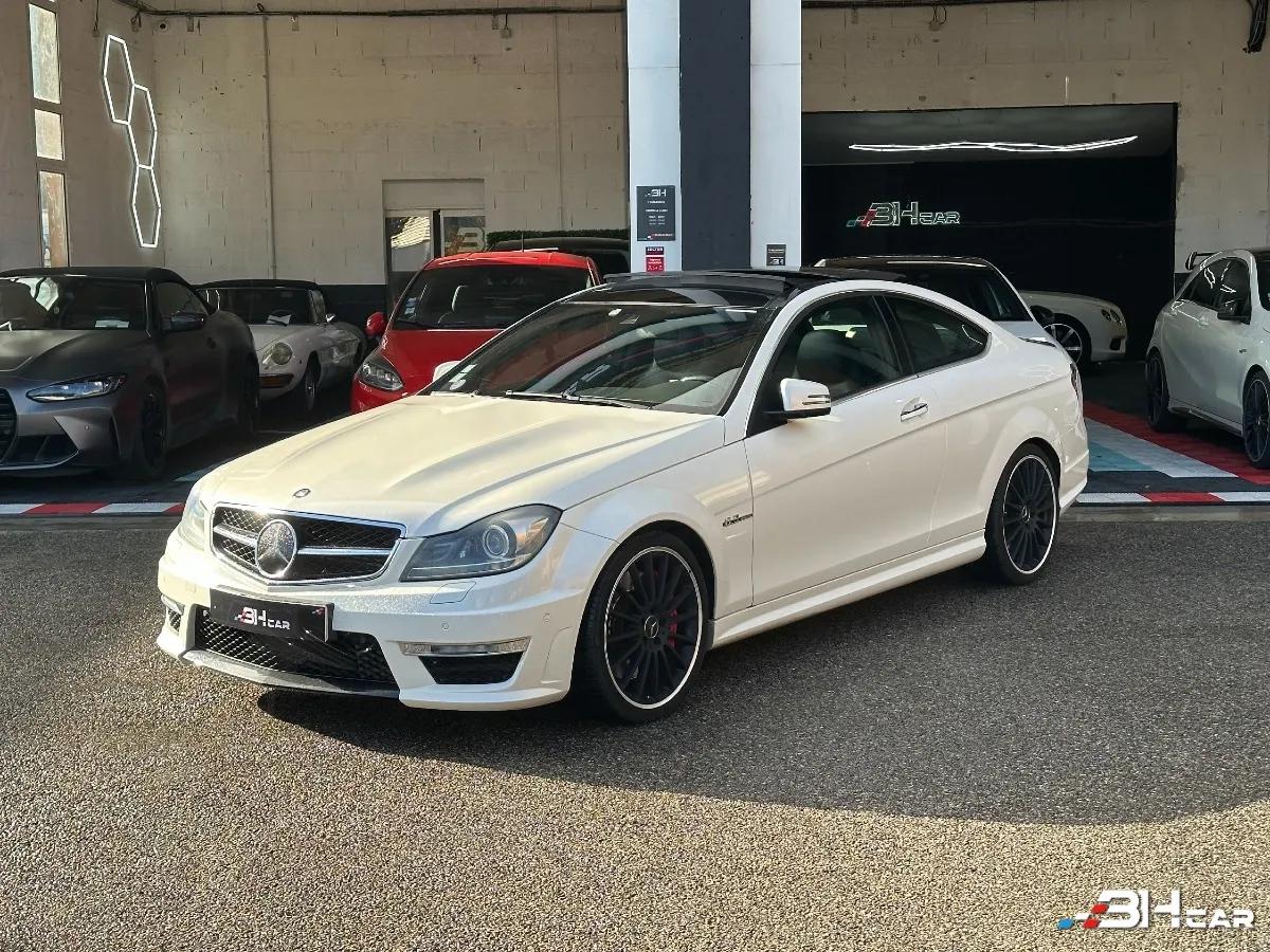 Image: Mercedes Classe C 63 AMG PACK PERFORMANCE / 6.2L 485cv BVA/ FULL ORIGINE /SUIVI COMPLET MERCEDES