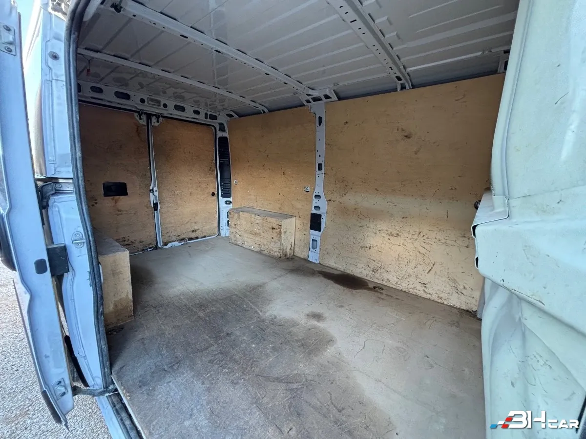 Peugeot Boxer Vu - photo 17