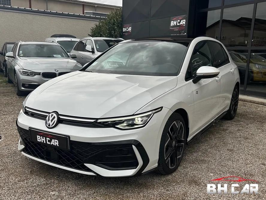Image: Volkswagen Golf 8 FL 2.0 TDI 150cv DSG7 R LINE
