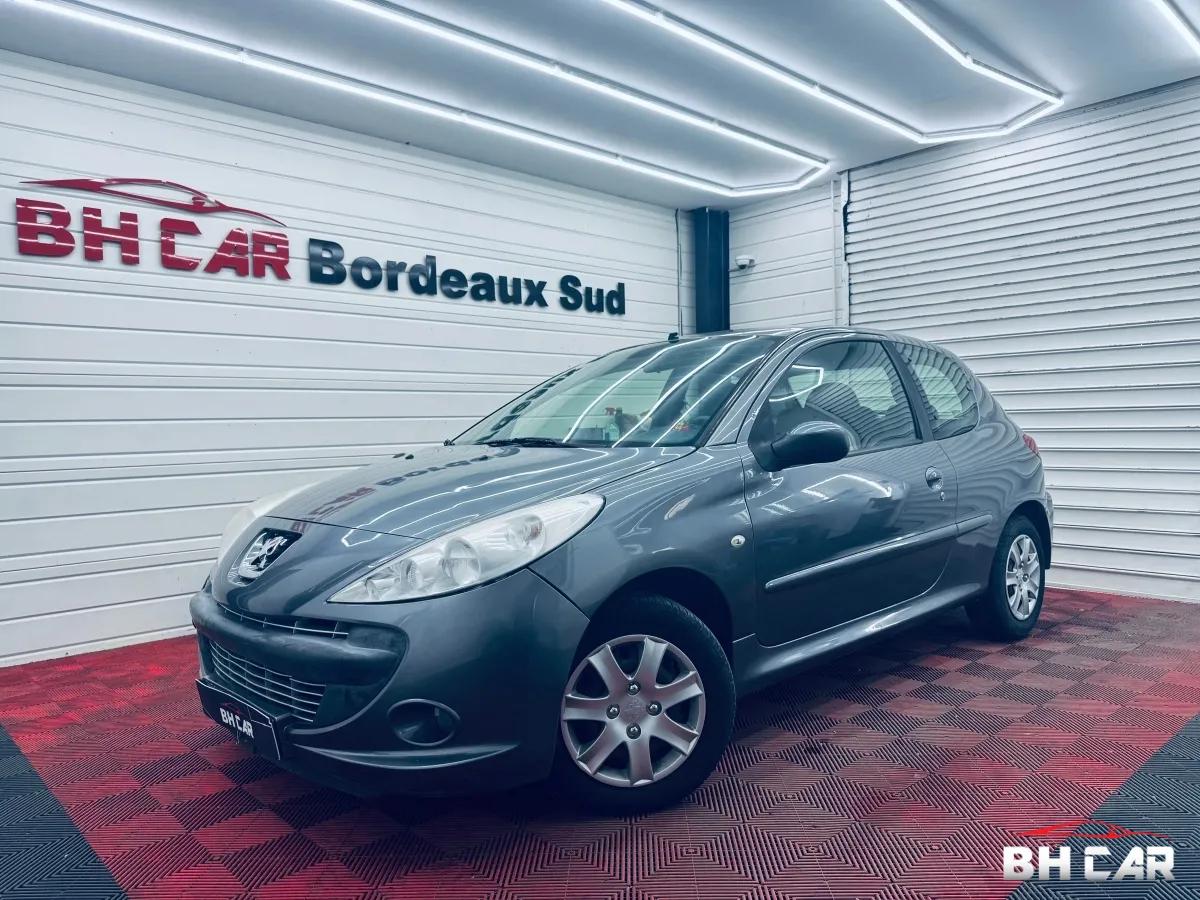 Image: Peugeot 206 Plus 1.4 i 75 URBAN // CLIM AUTOMATIQUE // KIT DISTRIBUTION RECENT