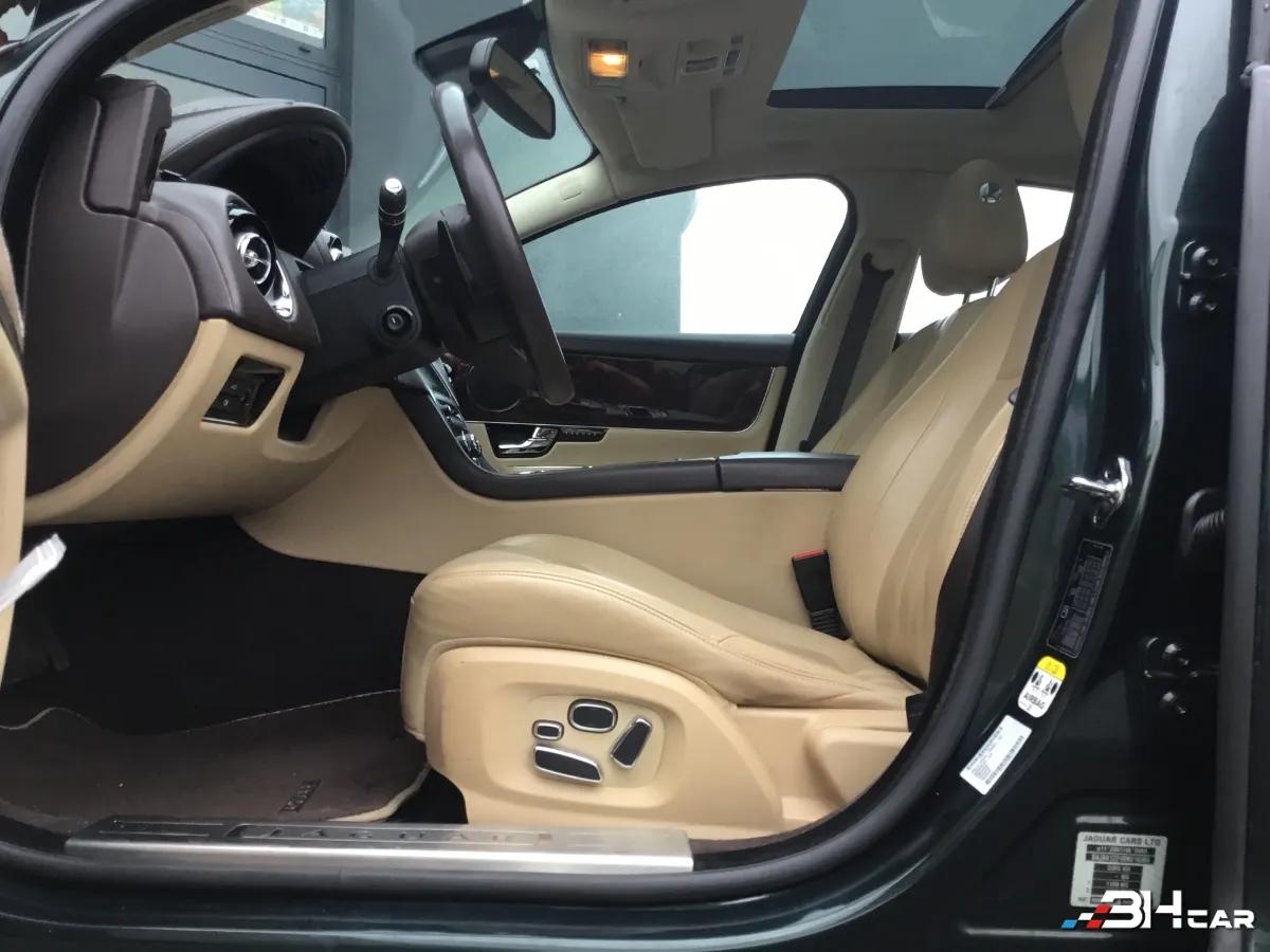 Aperçu indisponible de Jaguar XJ