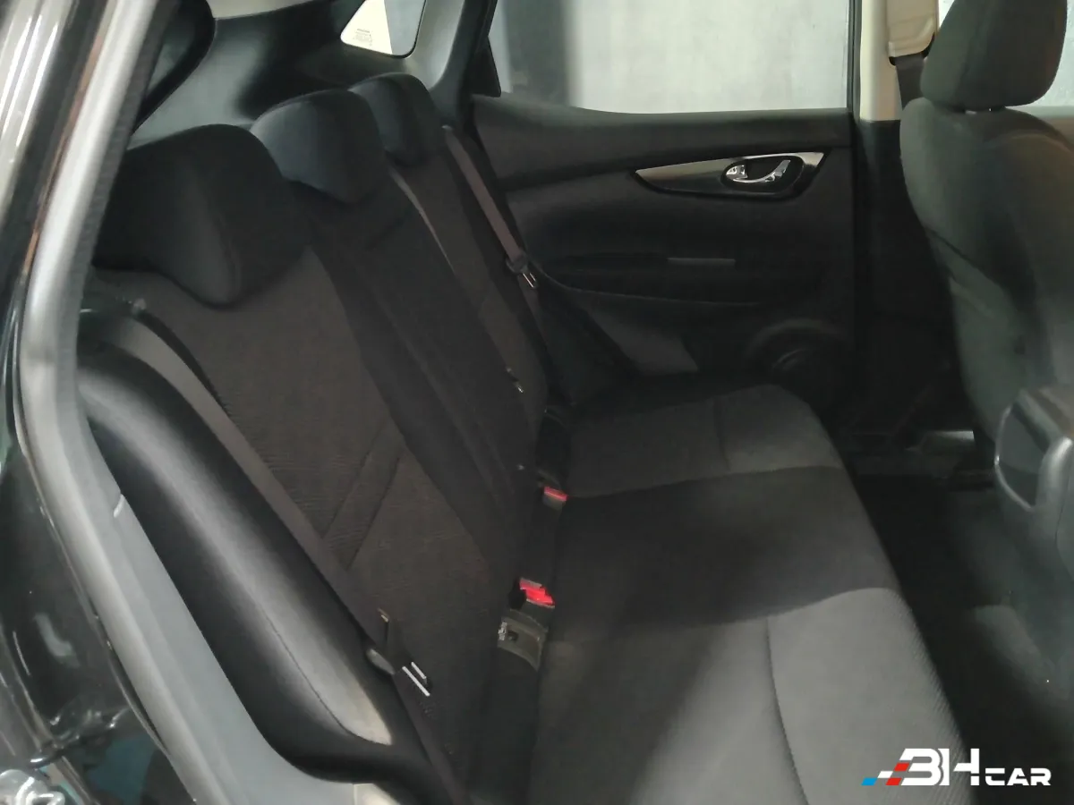 Nissan Qashqai - photo 18