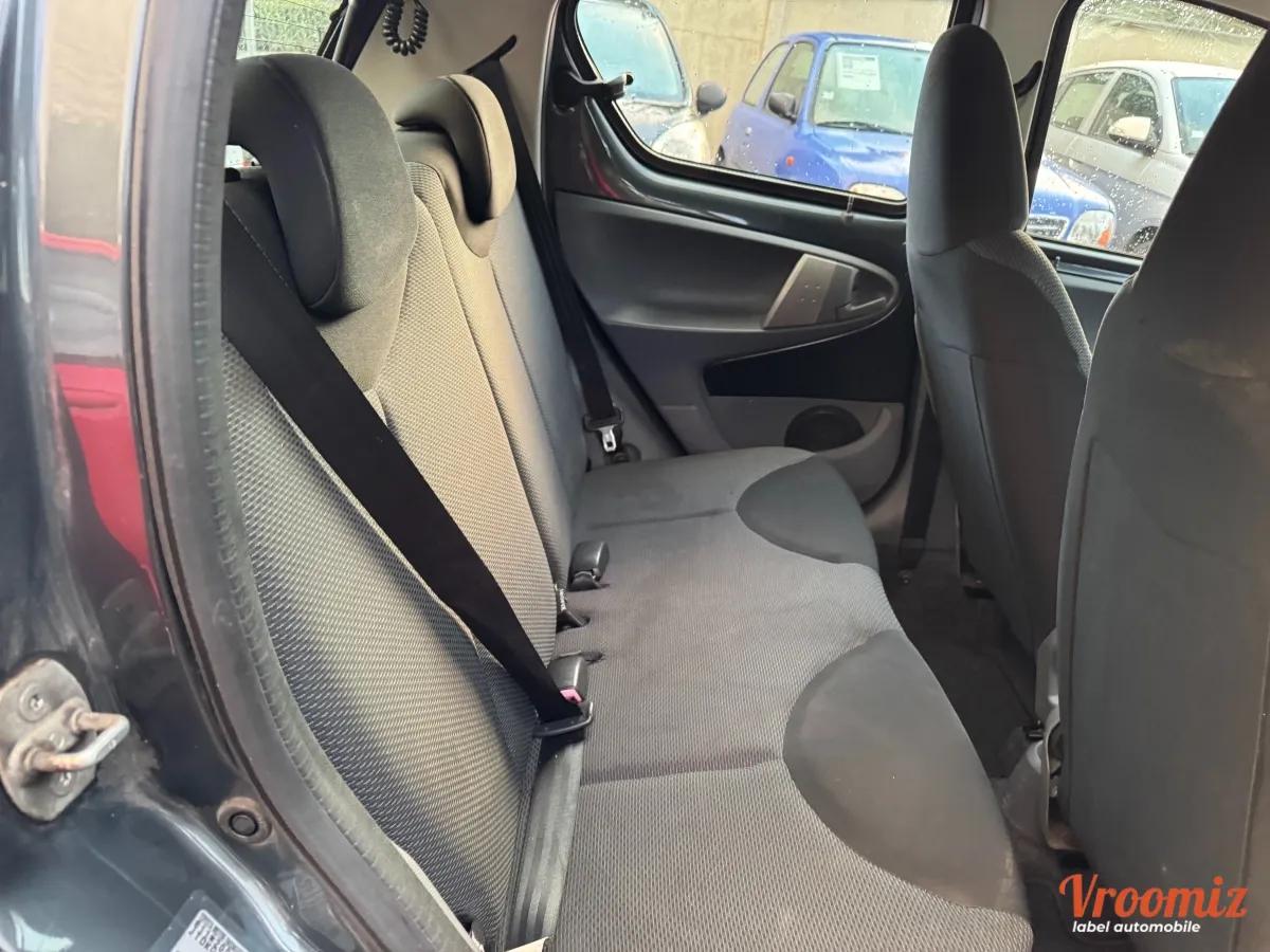 Toyota Aygo 1.0 VVTI 70 CONFORT