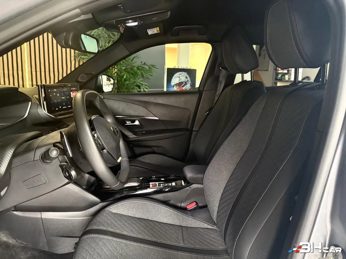 Peugeot 2008 - photo 12