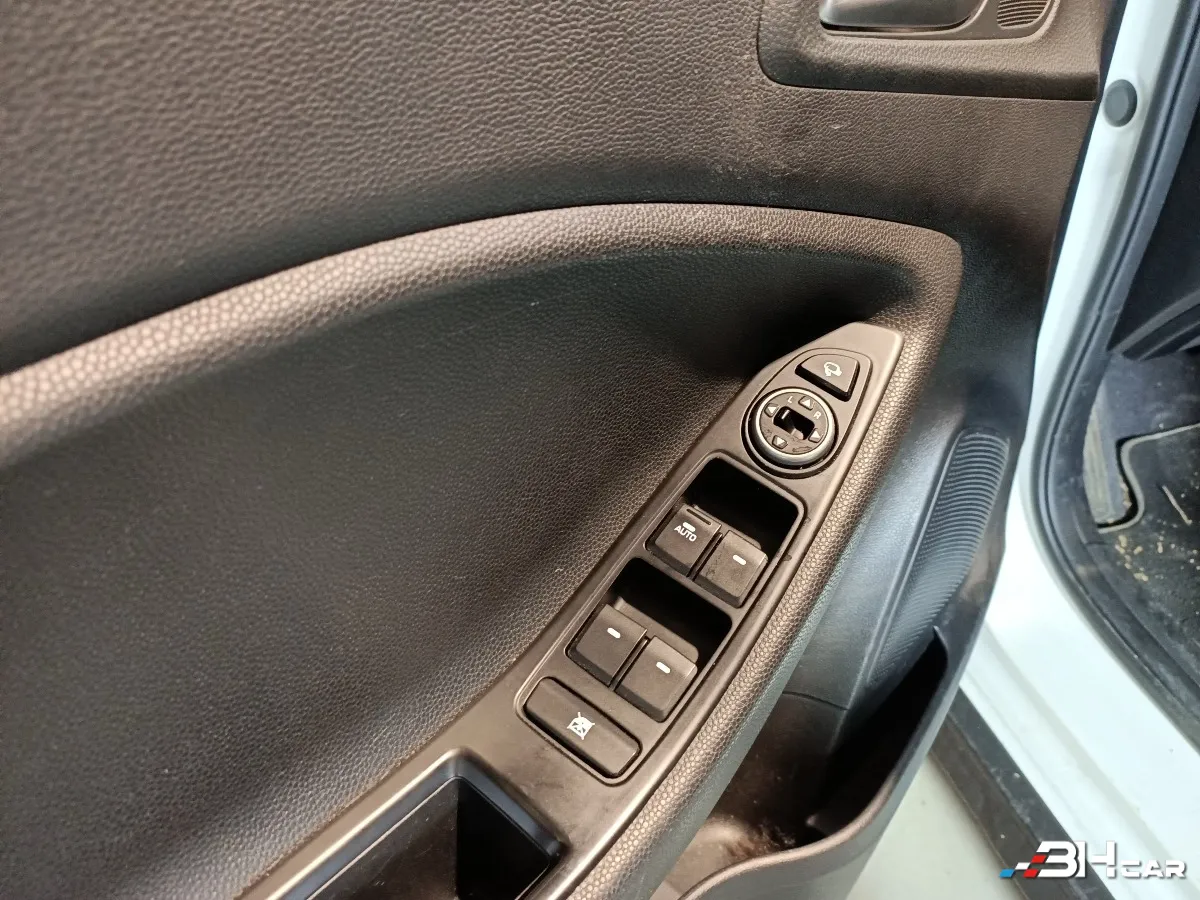 Hyundai I20 - photo 17