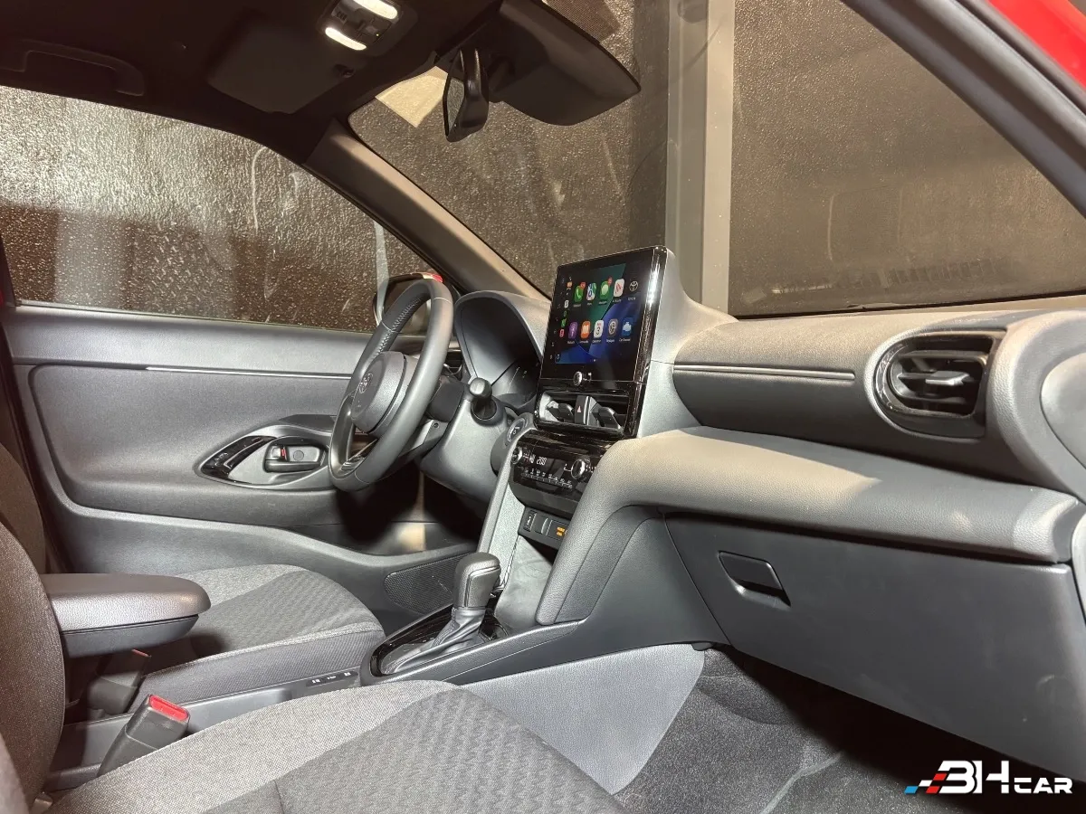 Toyota Yaris - photo 3