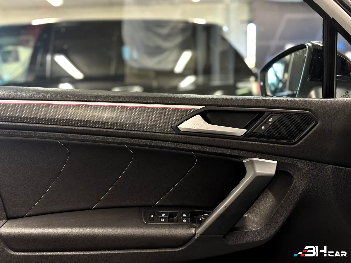 Volkswagen Tiguan - photo 33