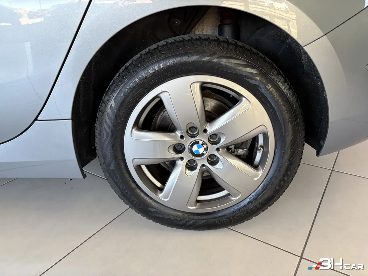 Bmw Serie 1 - photo 32