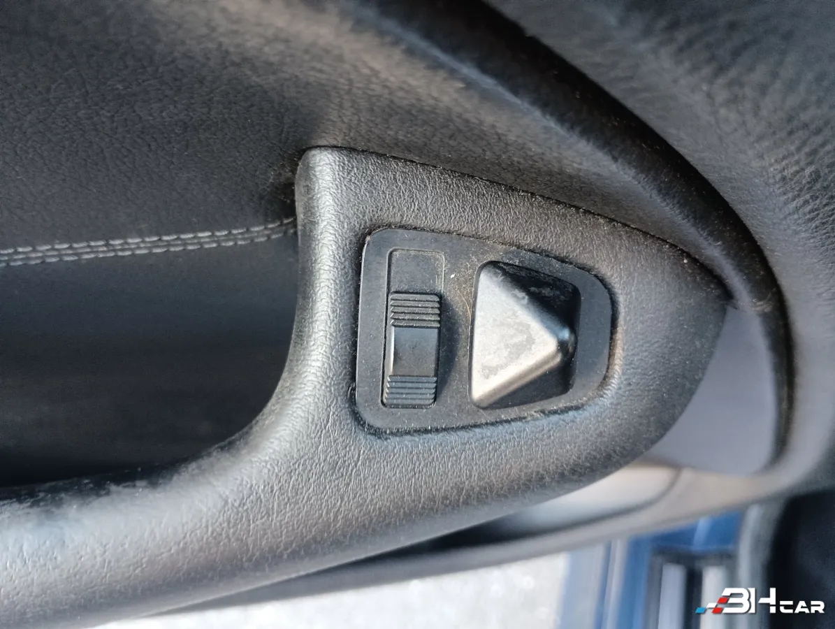 Bmw Serie 3 - photo 23