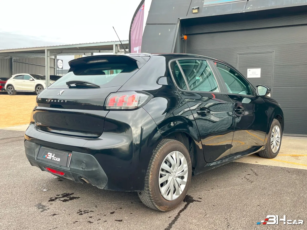 Peugeot 208 - photo 8