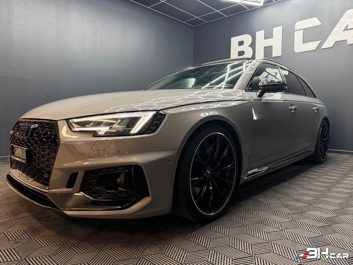 Audi Rs4 - photo 8