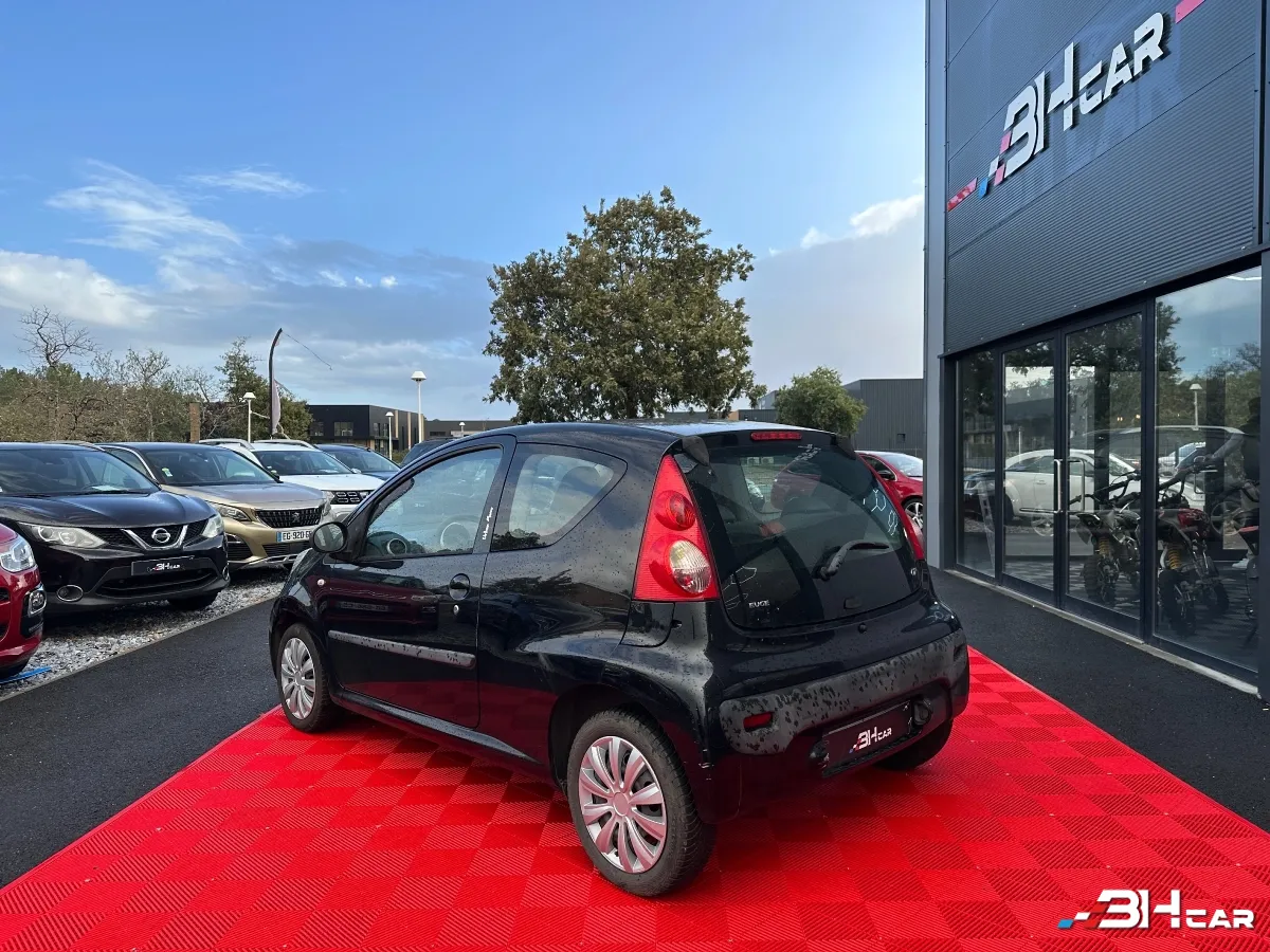 Peugeot 107 - photo 4