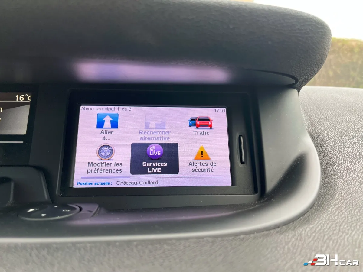 Renault Grand Scenic - photo 22