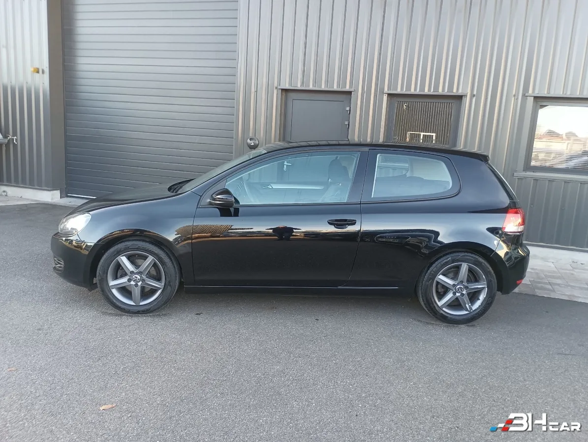 Volkswagen Golf - photo 2
