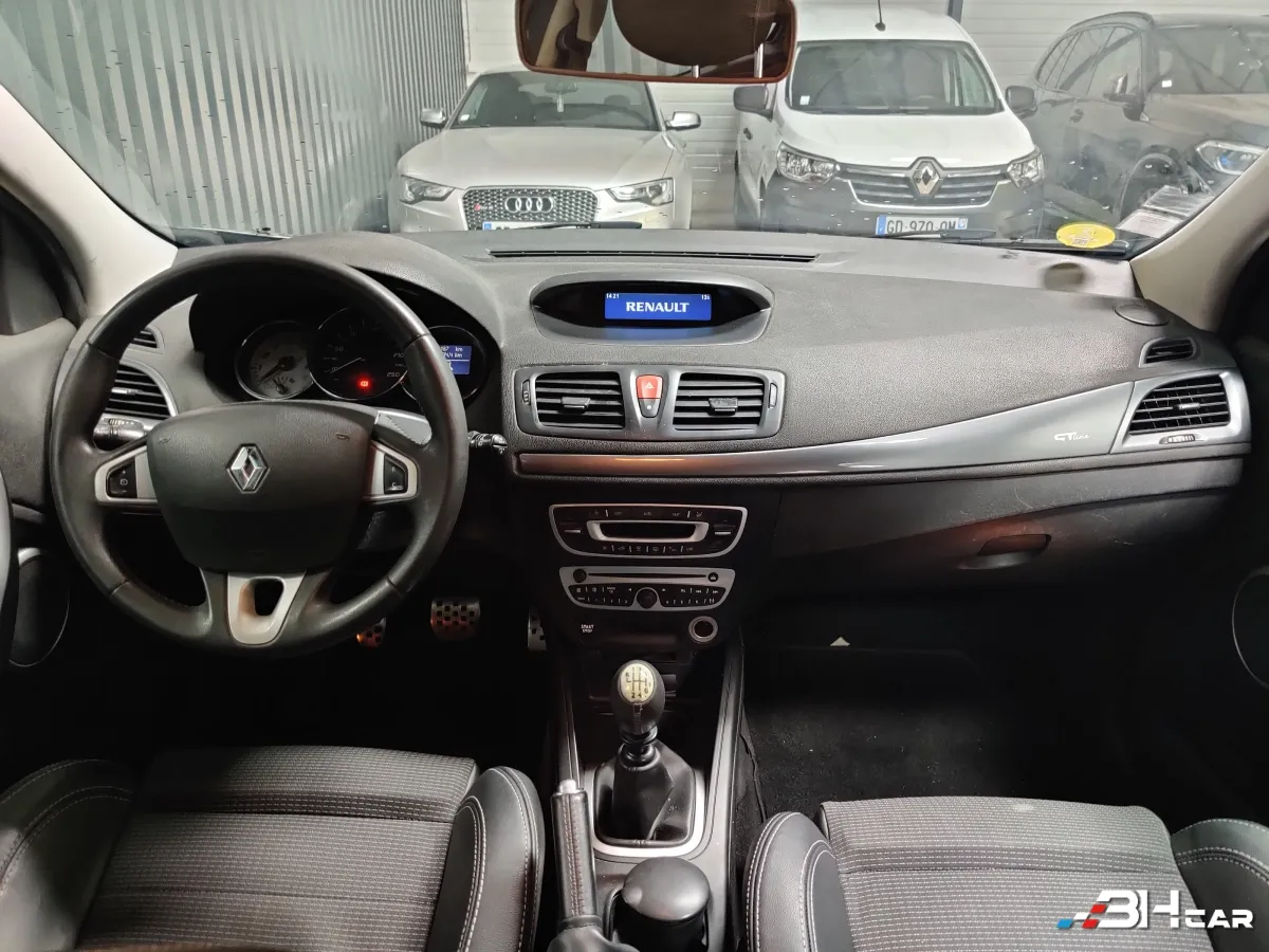 Renault Megane - photo 10